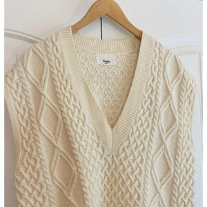 Frankie Shop Off-White Cable Knit Sweater